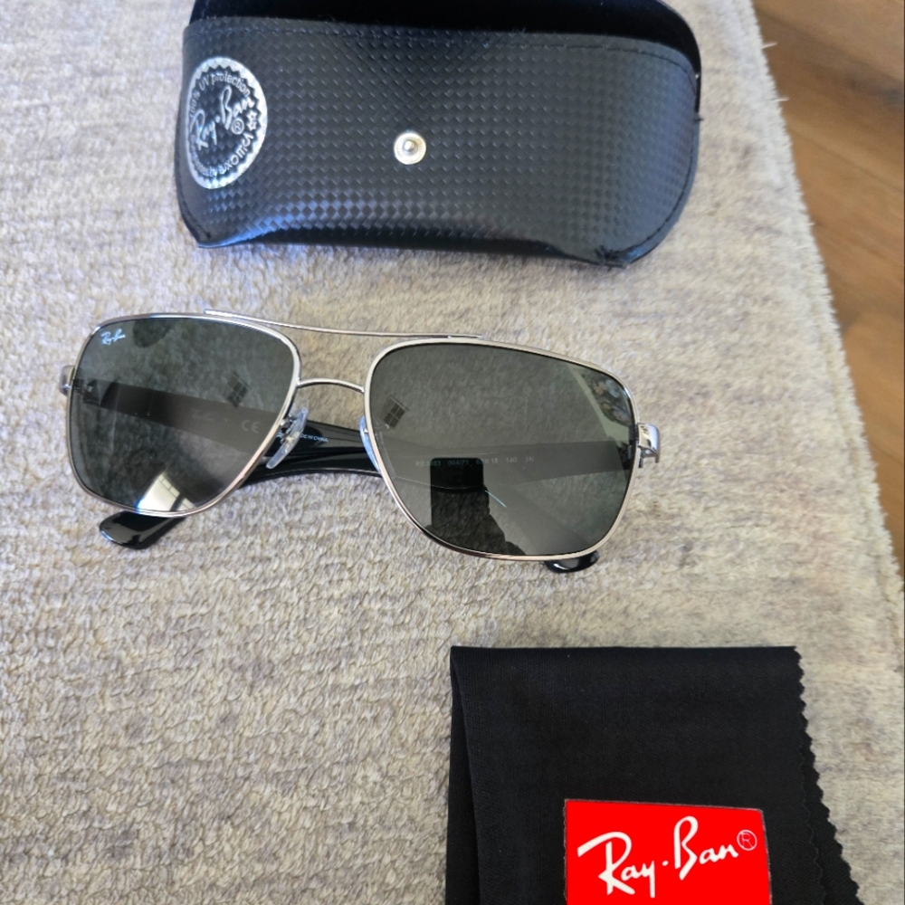 Ray-Ban Black and Silver Sunglasses
